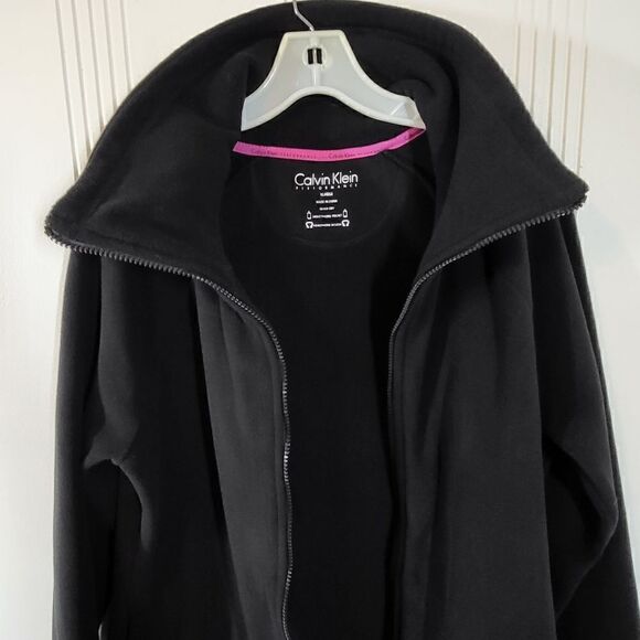 Plus Size Calvin Klein Performance Women's Black Fleece Jacket - Picture 9 of 10